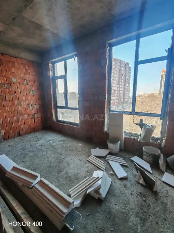 Satılır 3 otaqlı mənzil 100 m²