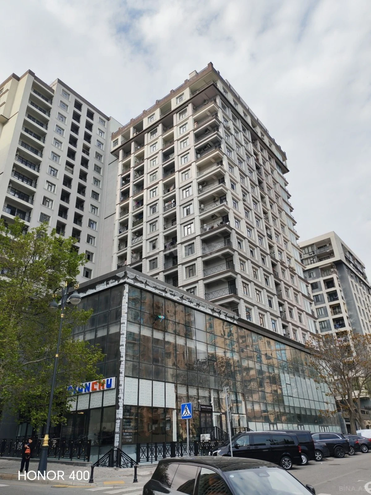 Satılır 3 otaqlı mənzil 100 m²