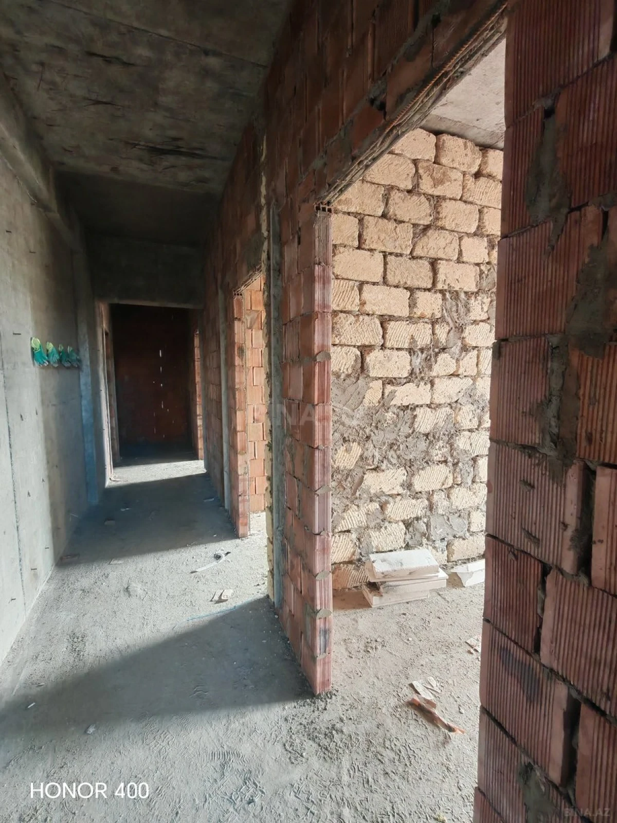 Satılır 3 otaqlı mənzil 100 m²
