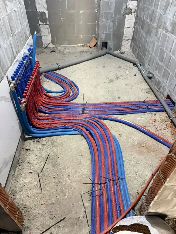 Satılır 4 otaqlı mənzil 230 m²