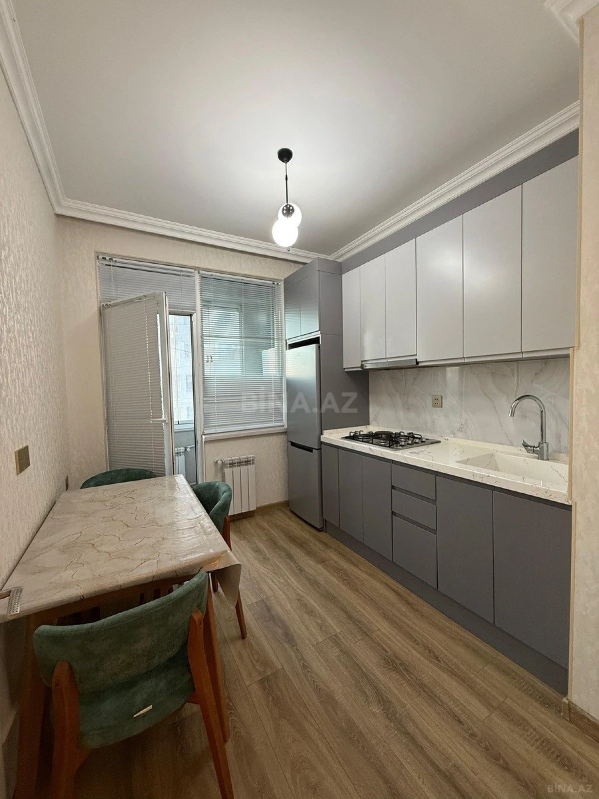 Satılır 2 otaqlı mənzil 55 m²