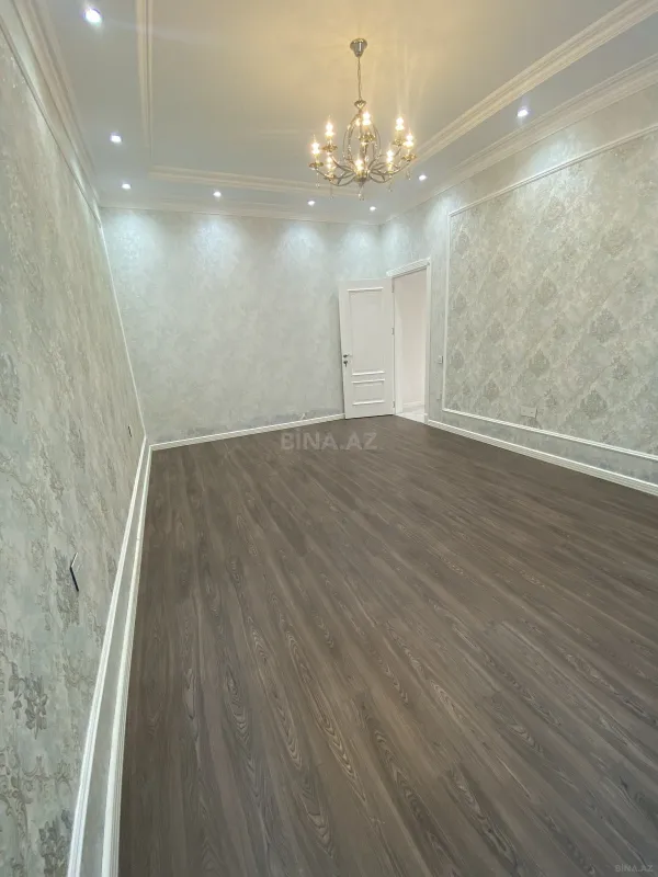 Satılır 4 otaqlı həyət evi 175 m²