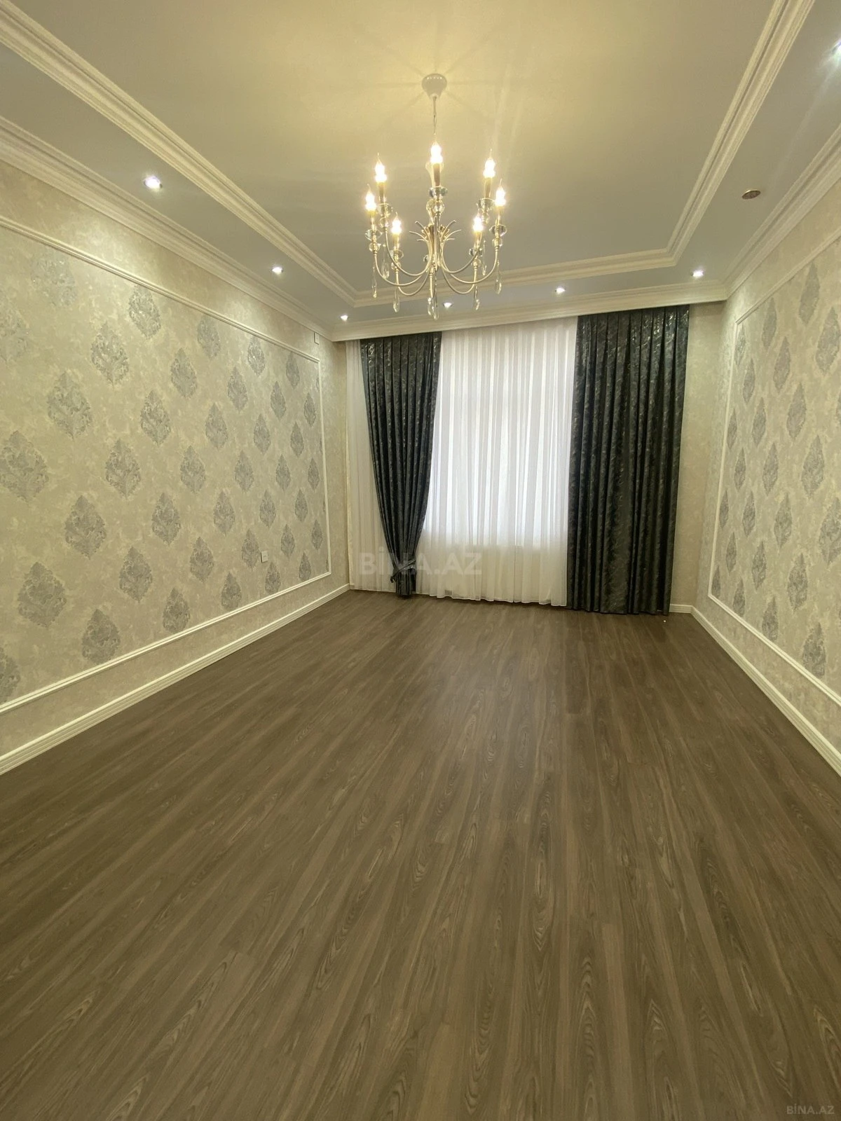 Satılır 4 otaqlı həyət evi 175 m²