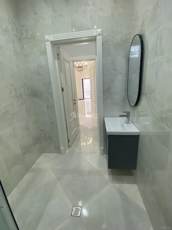 Satılır 4 otaqlı həyət evi 175 m²
