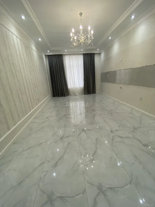 Satılır 4 otaqlı həyət evi 175 m²