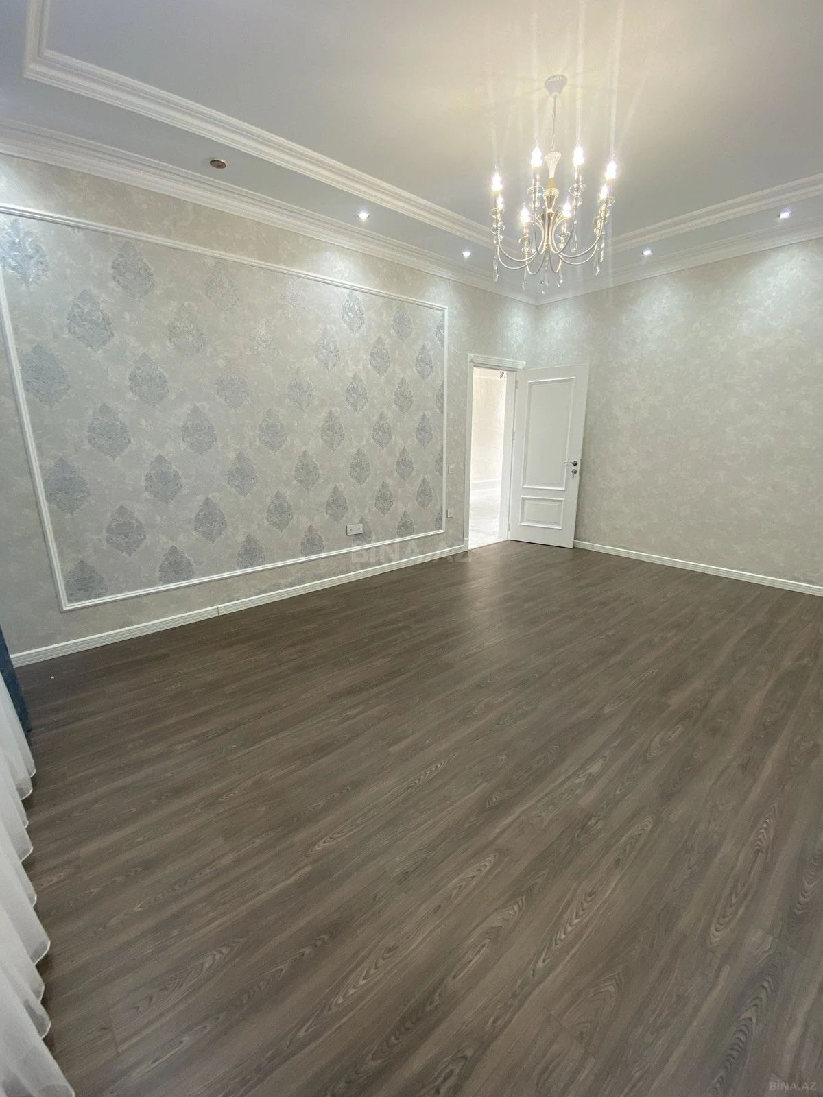 Satılır 4 otaqlı həyət evi 175 m²