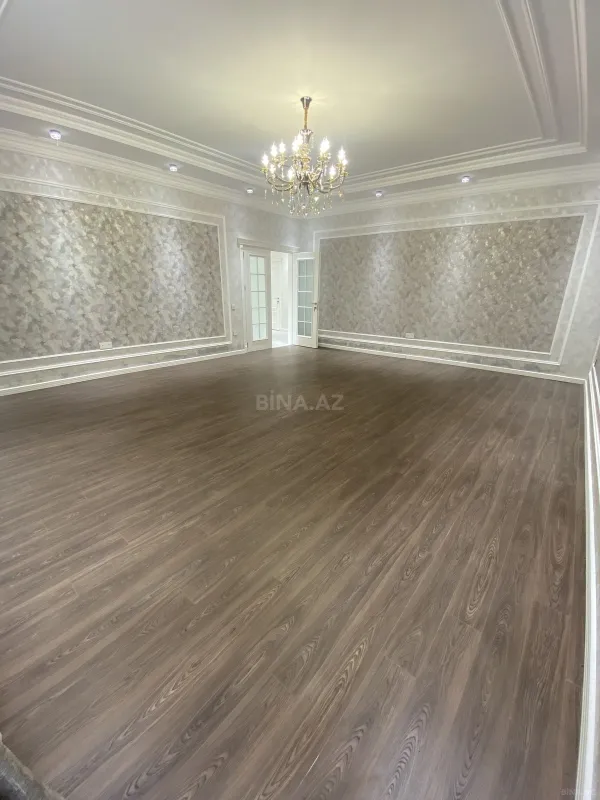 Satılır 4 otaqlı həyət evi 175 m²