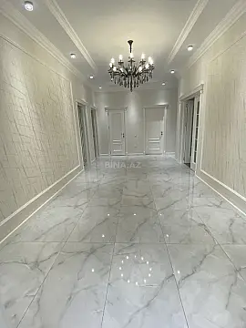 Satılır 4 otaqlı həyət evi 175 m²