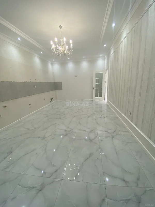 Satılır 4 otaqlı həyət evi 175 m²