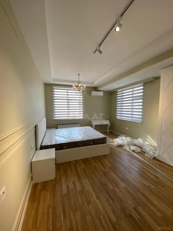 Kirayə verilir 3 otaqlı mənzil 160 m²