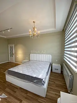 Kirayə verilir 3 otaqlı mənzil 160 m²