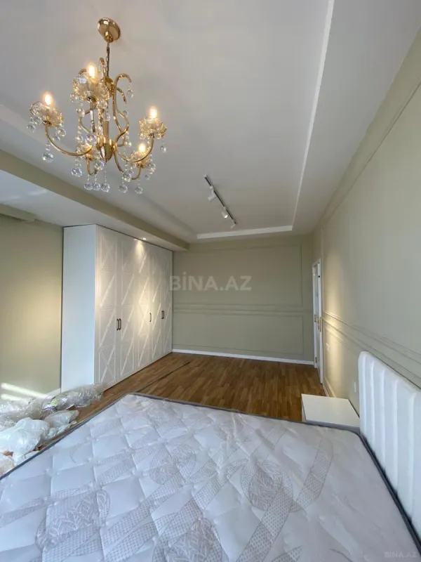 Kirayə verilir 3 otaqlı mənzil 160 m²