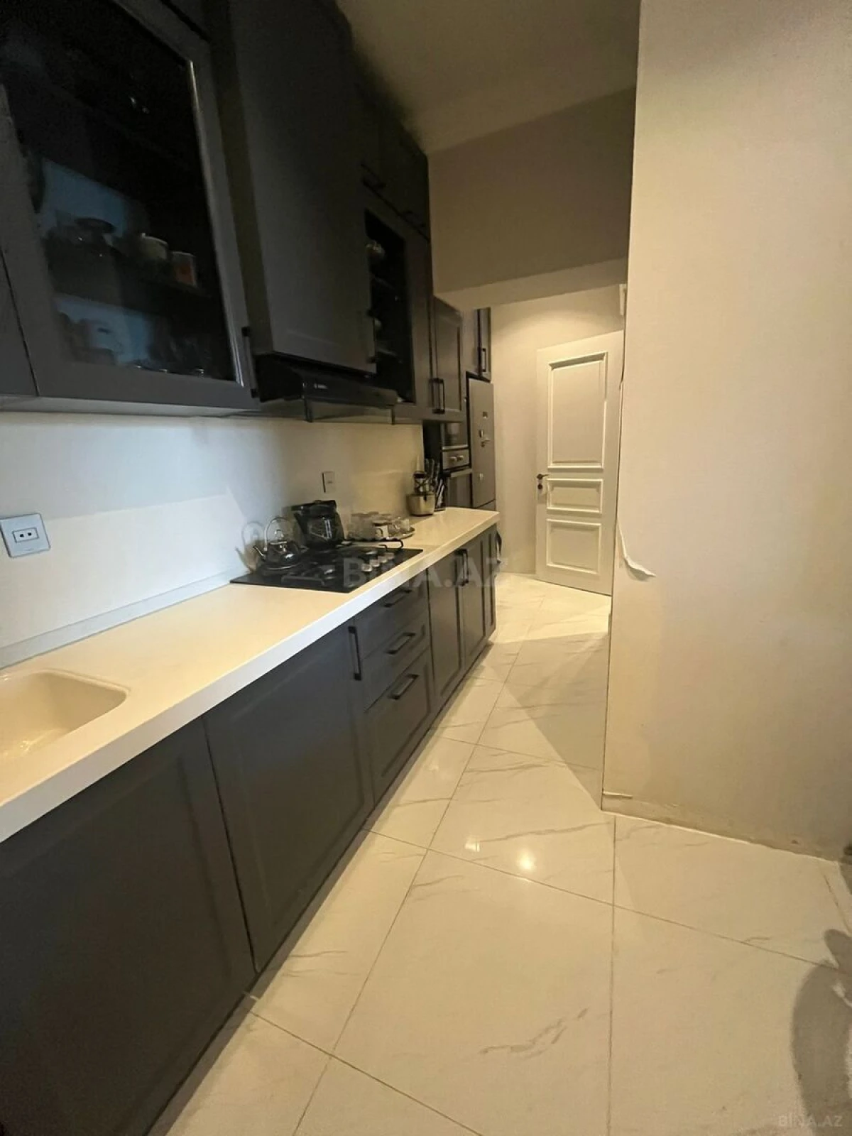 Satılır 3 otaqlı mənzil 95 m²