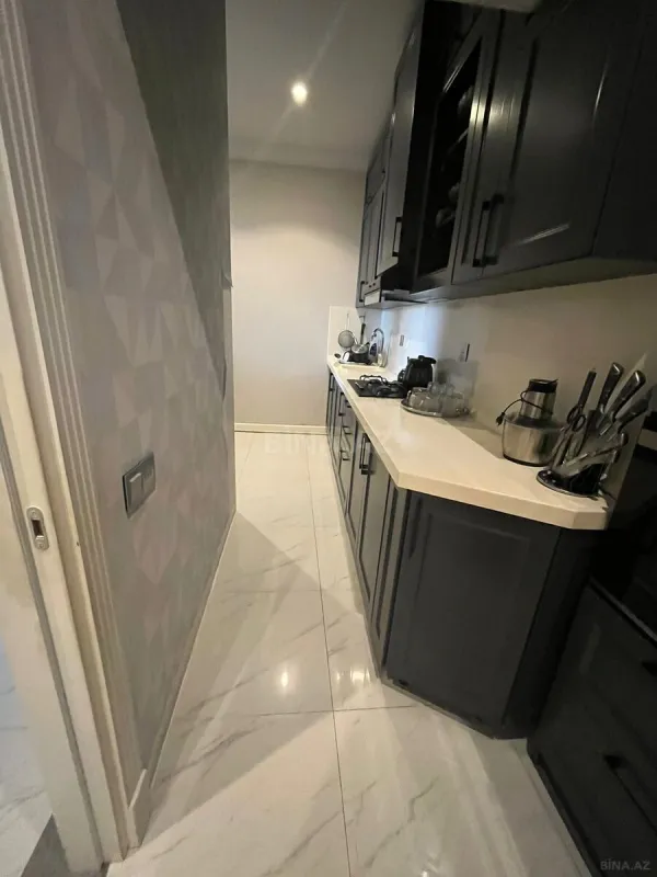 Satılır 3 otaqlı mənzil 95 m²