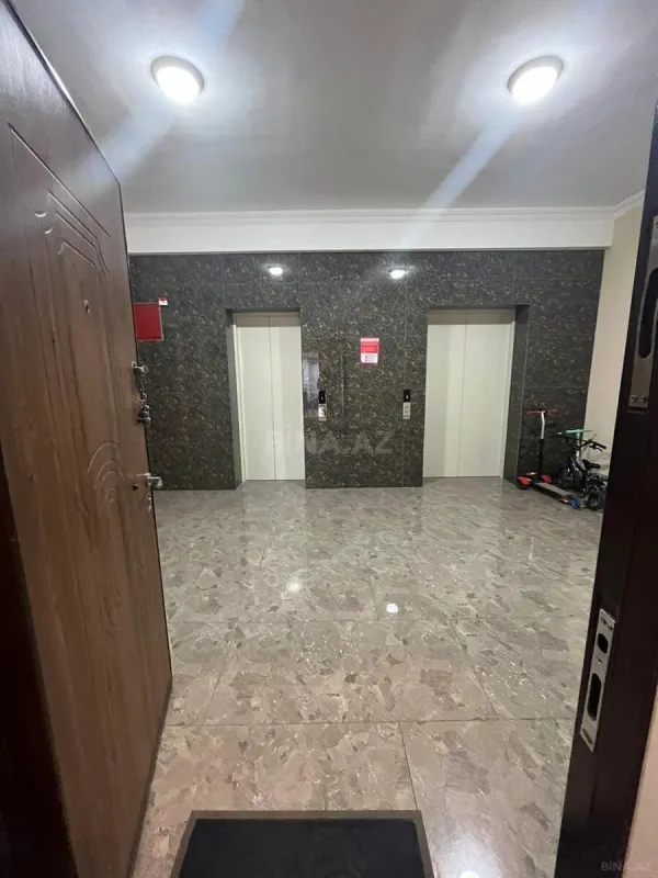 Satılır 3 otaqlı mənzil 95 m²