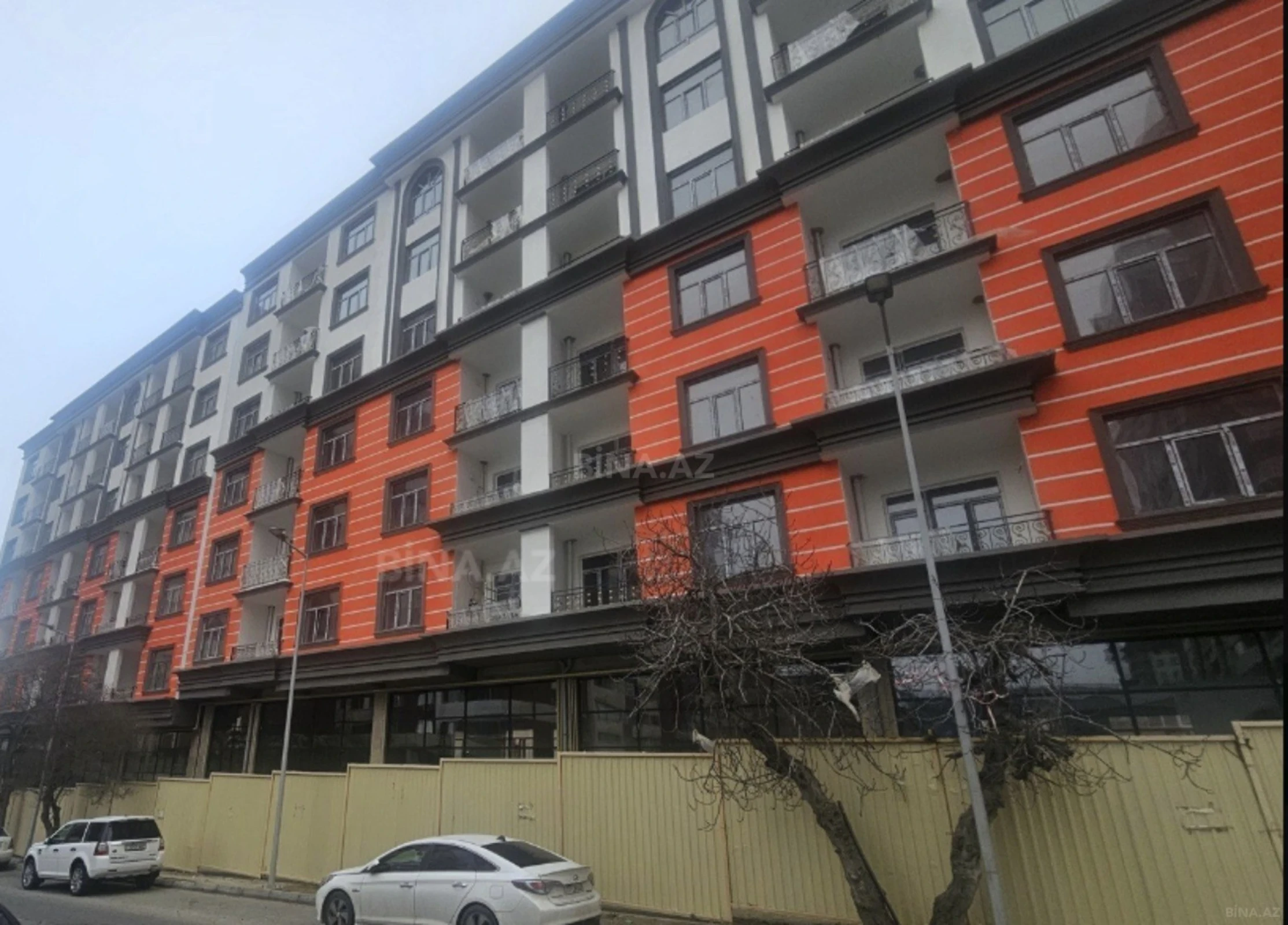 Satılır 3 otaqlı mənzil 115 m²