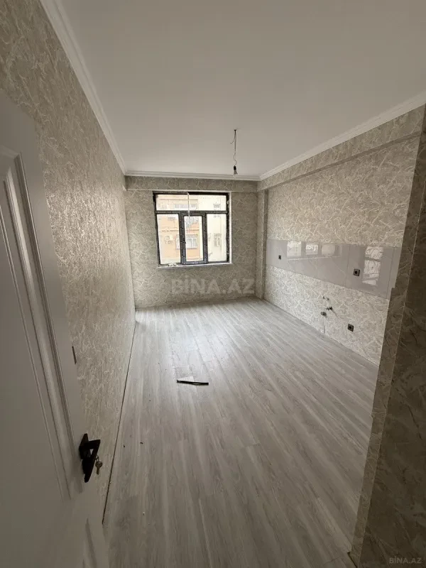 Satılır 3 otaqlı mənzil 115 m²