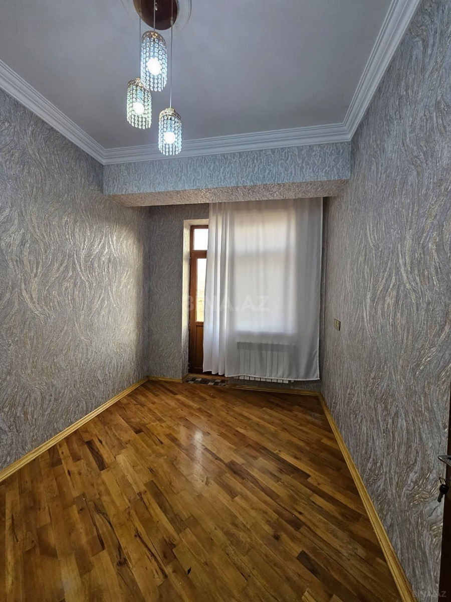 Satılır 3 otaqlı mənzil 60 m²