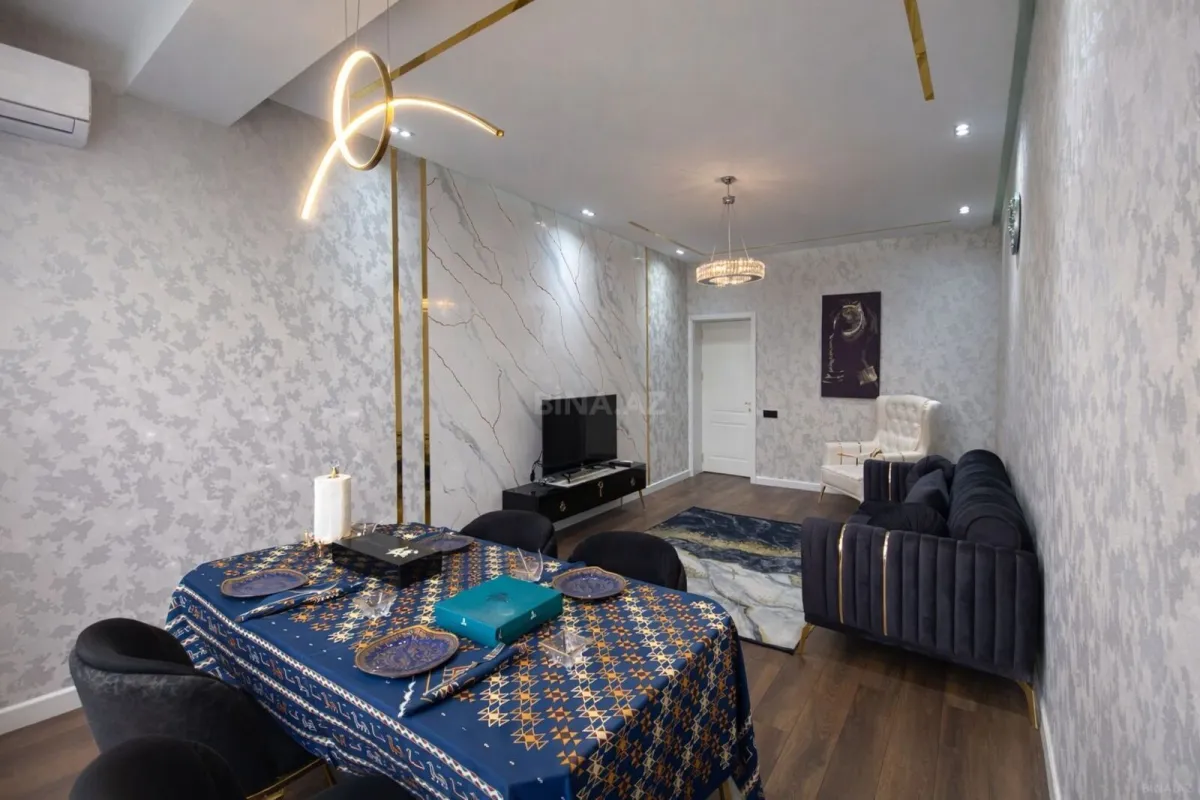 Satılır 2 otaqlı mənzil 65 m²