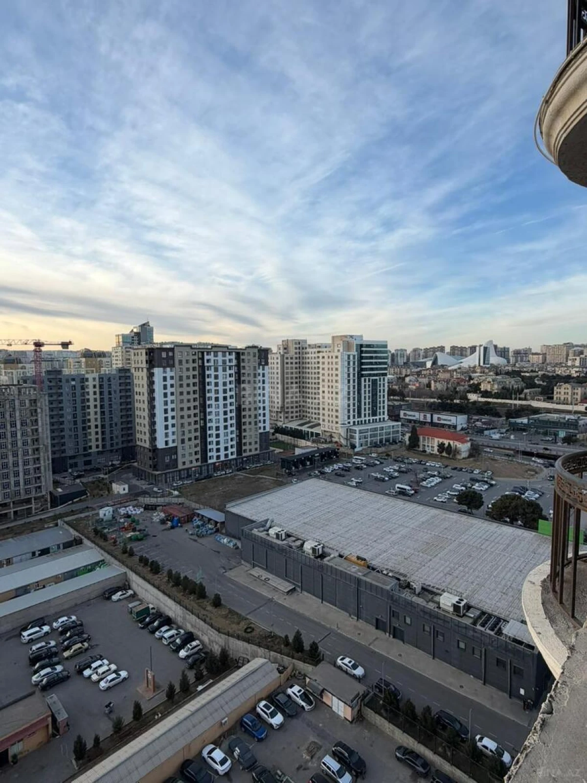 Satılır 2 otaqlı mənzil 66 m²