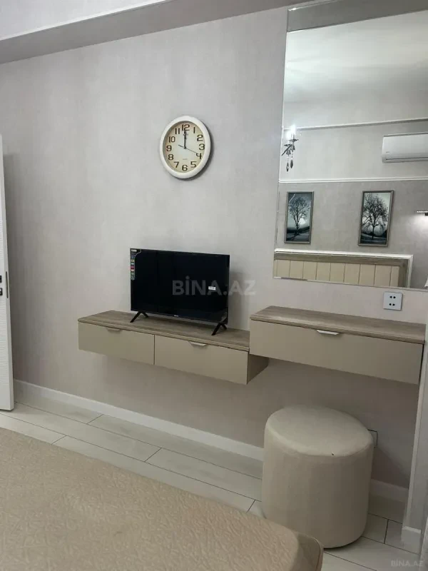 Satılır 2 otaqlı mənzil 72 m²
