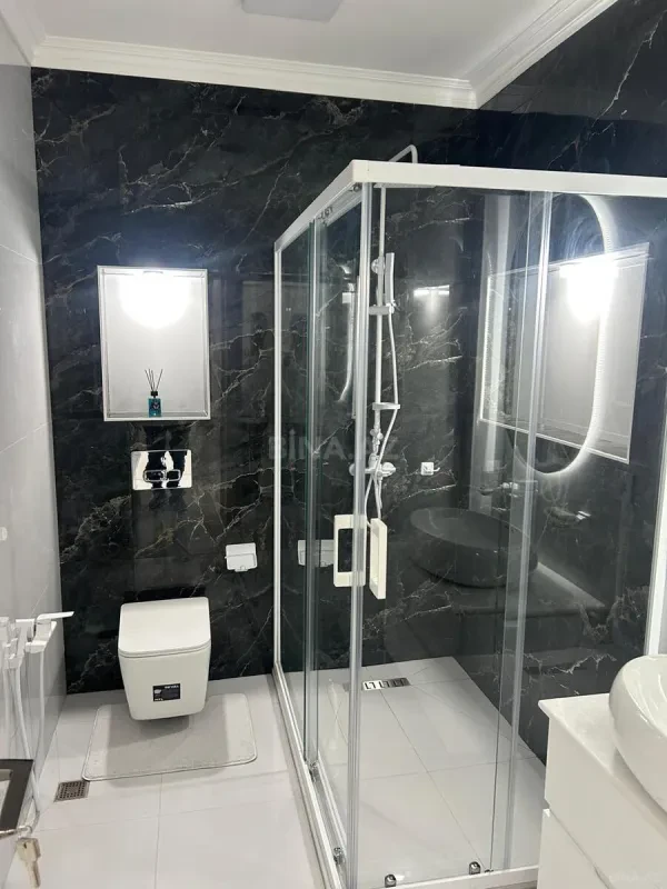 Satılır 2 otaqlı mənzil 72 m²