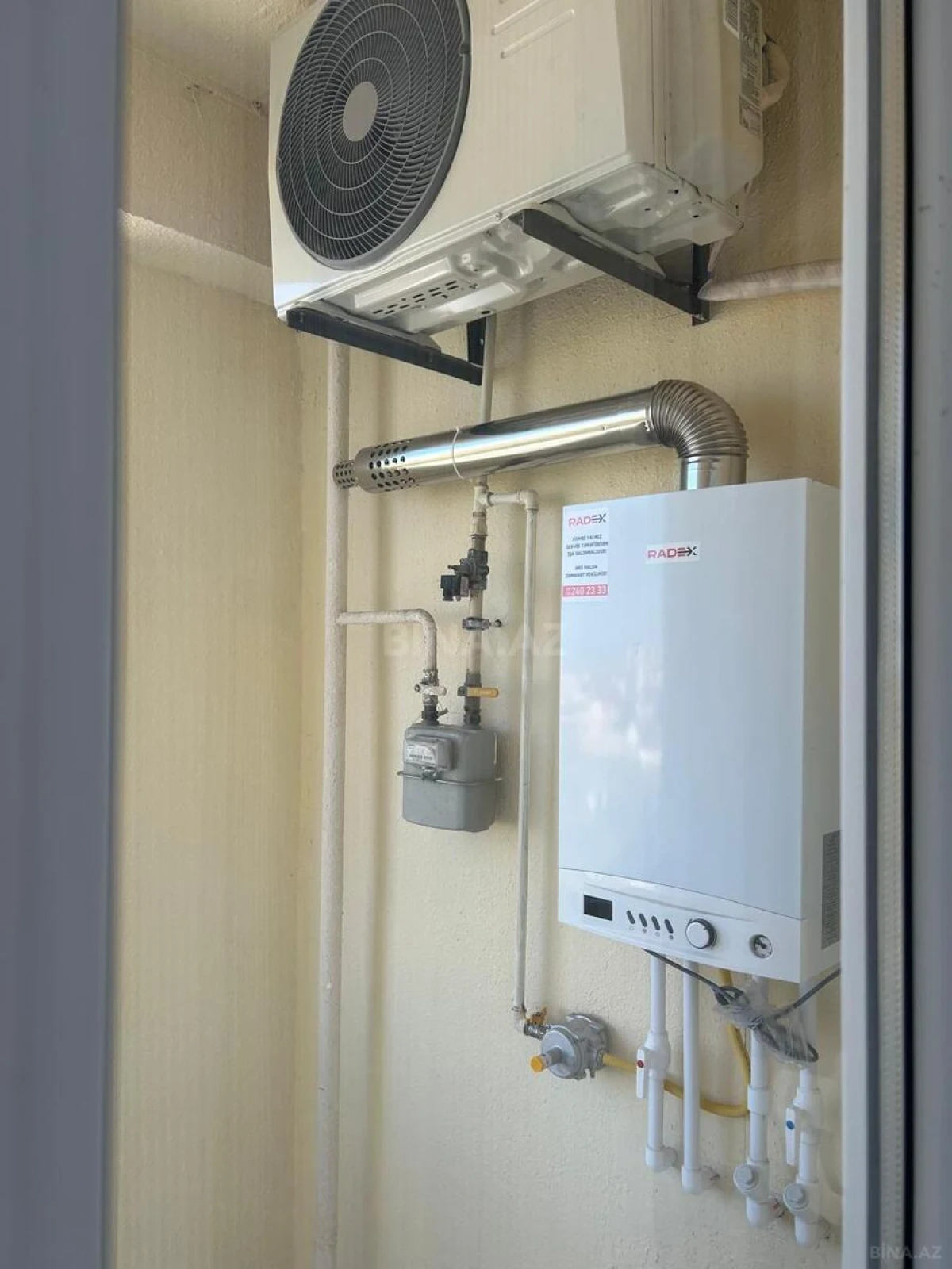 Satılır 2 otaqlı mənzil 72 m²