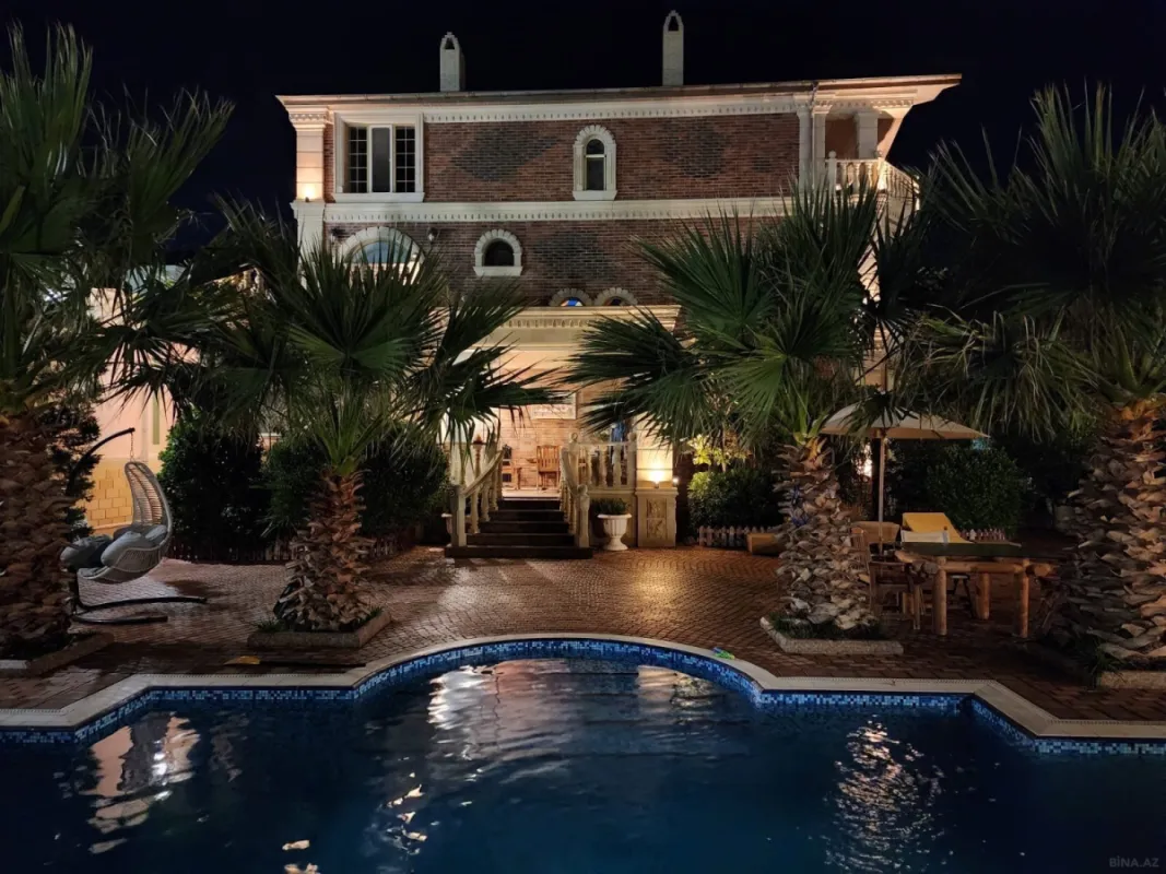 Satılır 5 otaqlı həyət evi 420 m²