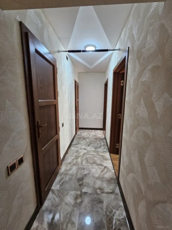 Satılır 3 otaqlı mənzil 102 m²
