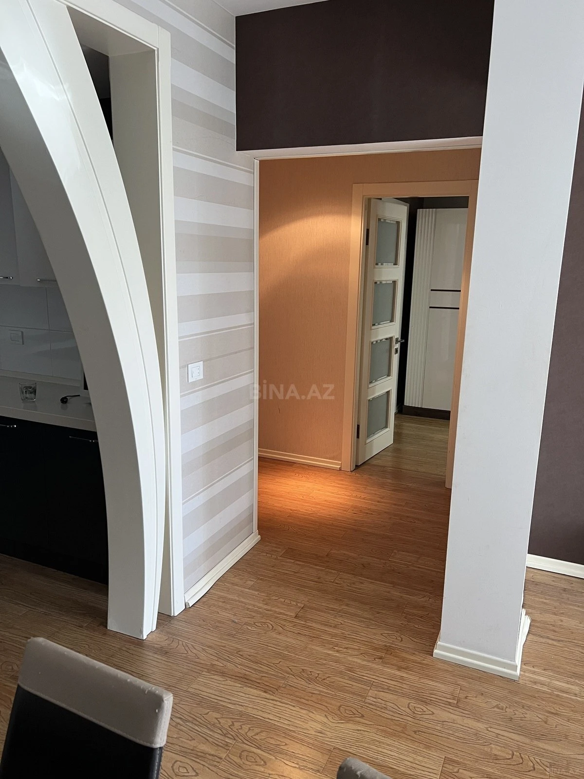 Satılır 2 otaqlı mənzil 75 m²