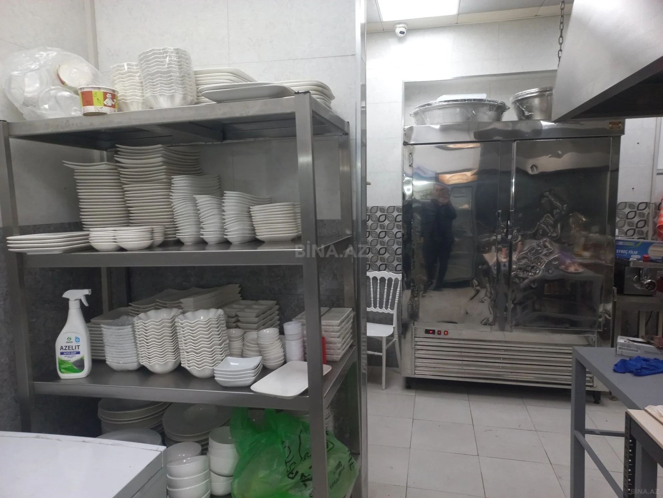 Kirayə verilir obyekt 800 m²