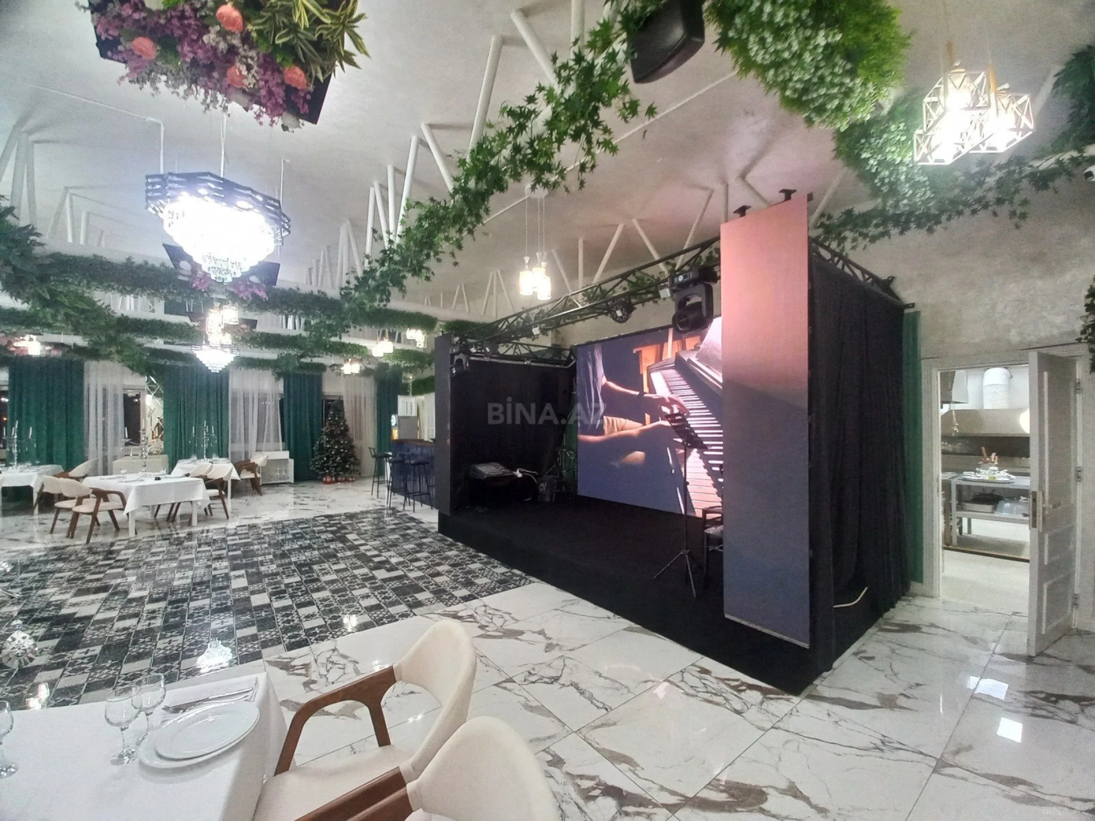 Kirayə verilir obyekt 800 m²