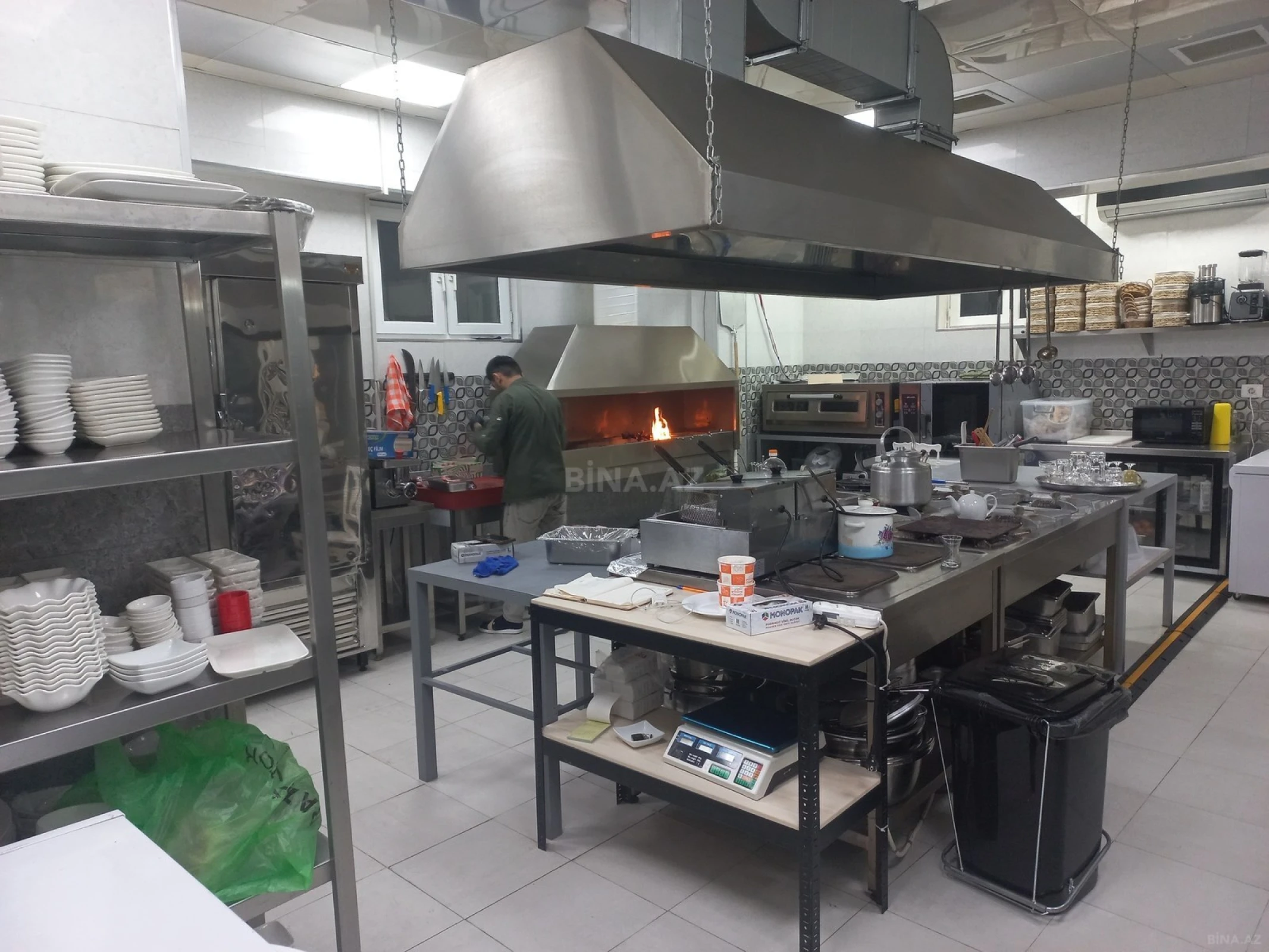 Kirayə verilir obyekt 800 m²