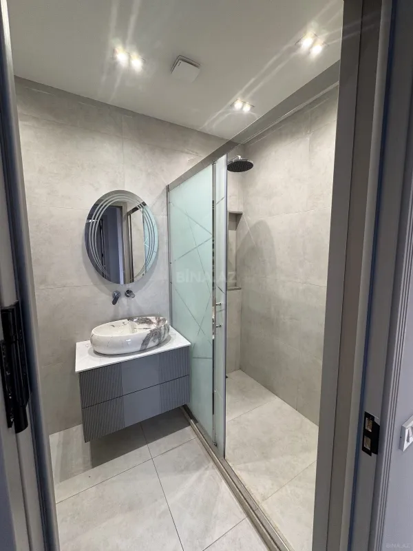 Satılır 3 otaqlı mənzil 104 m²