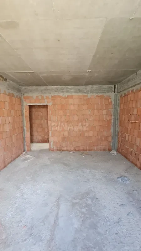 Satılır 1 otaqlı mənzil 51 m²