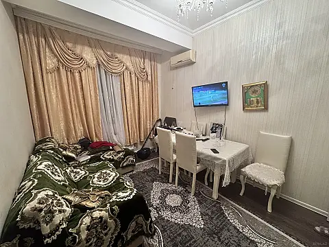 Satılır 1 otaqlı mənzil 37 m²