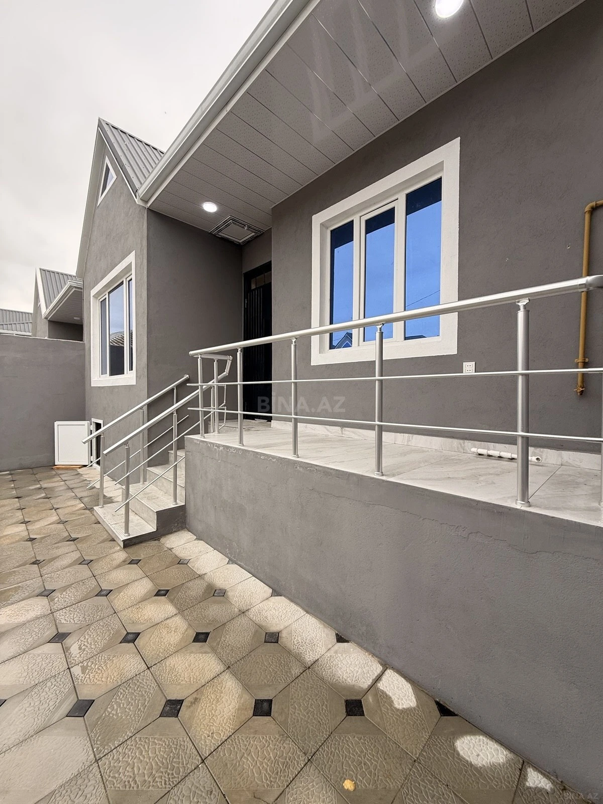 Satılır 3 otaqlı həyət evi 95 m²