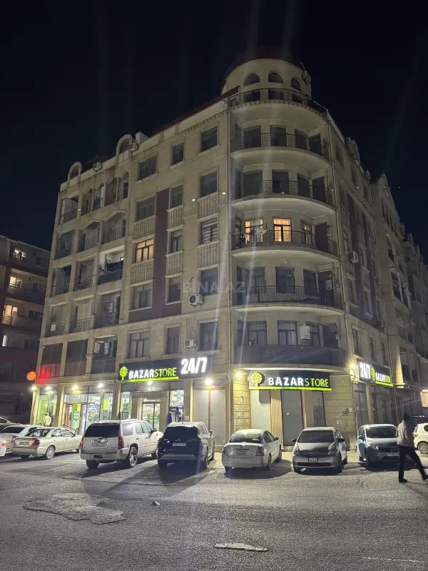 Satılır 3 otaqlı mənzil 125 m²