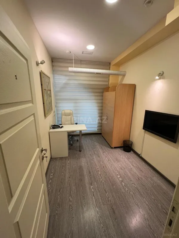 Satılır obyekt 500 m²