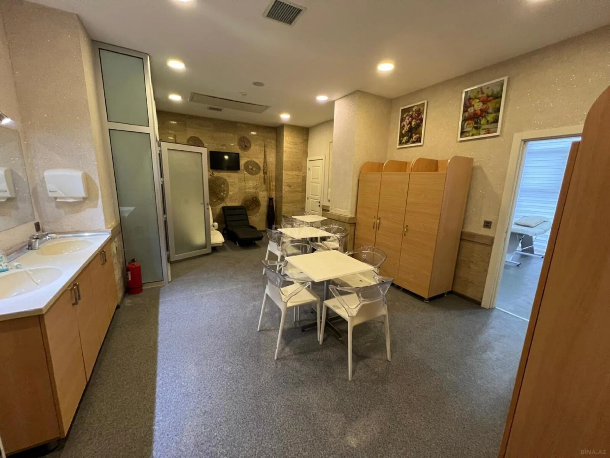 Satılır obyekt 500 m²