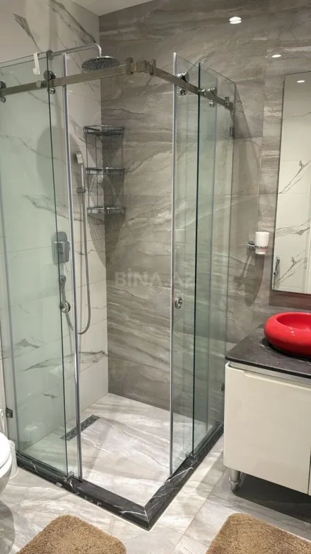 Kirayə verilir 2 otaqlı mənzil 65 m²