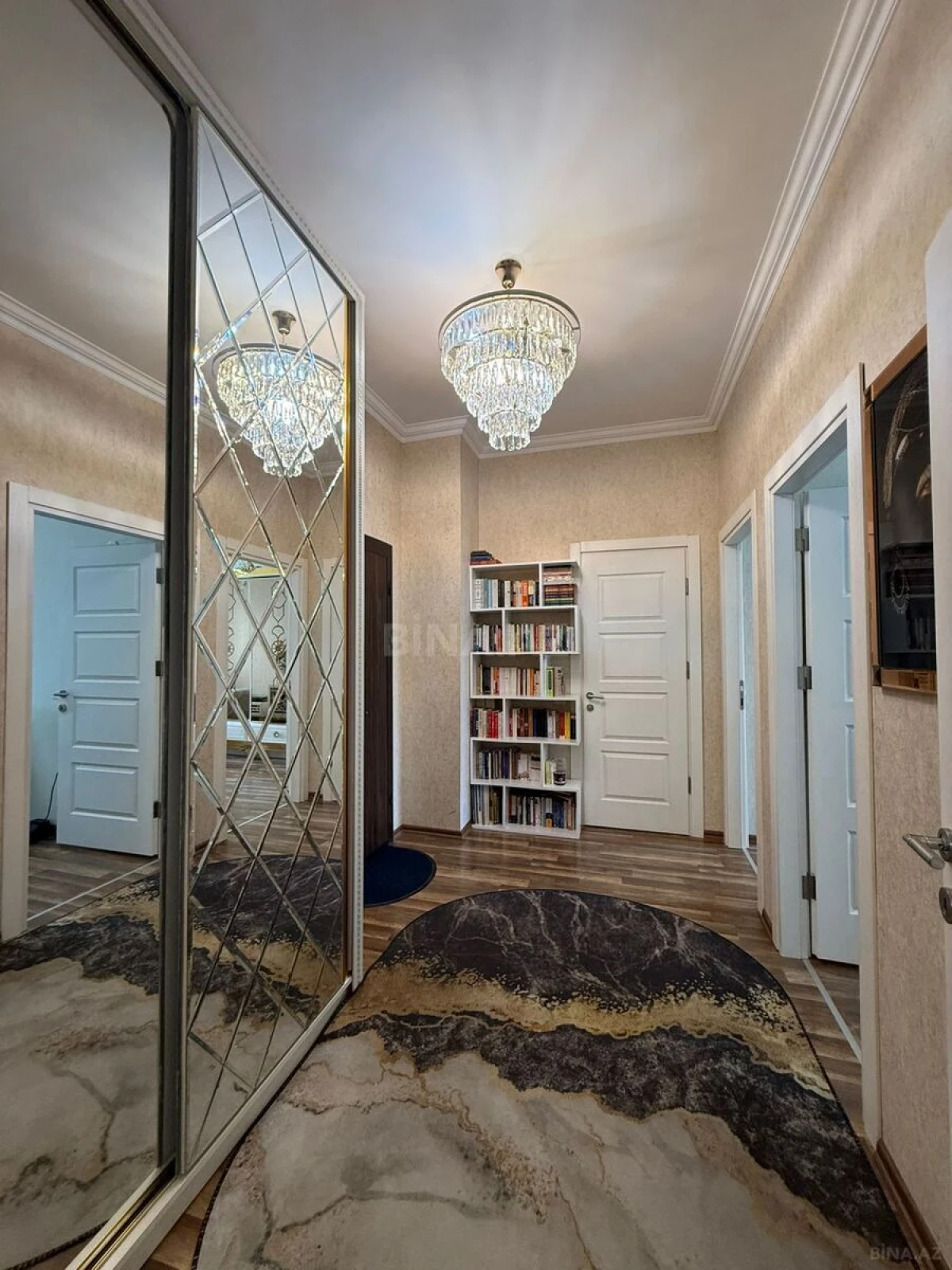 Satılır 3 otaqlı mənzil 72 m²