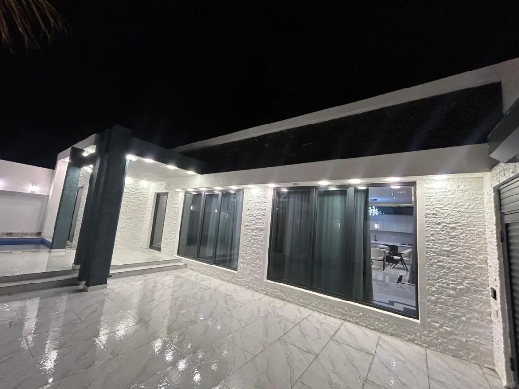 Satılır 4 otaqlı həyət evi 150 m²