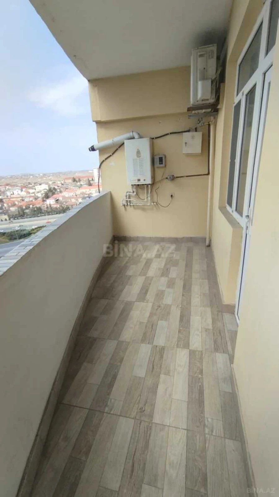 Satılır 3 otaqlı mənzil 92 m²