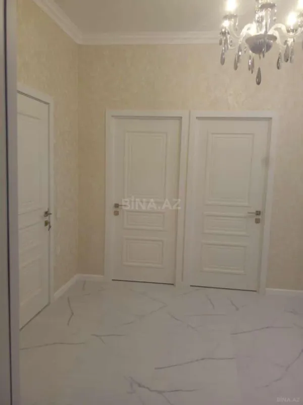 Satılır 2 otaqlı mənzil 66 m²