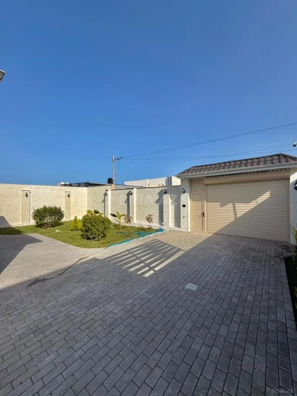 Satılır 4 otaqlı həyət evi 150 m²