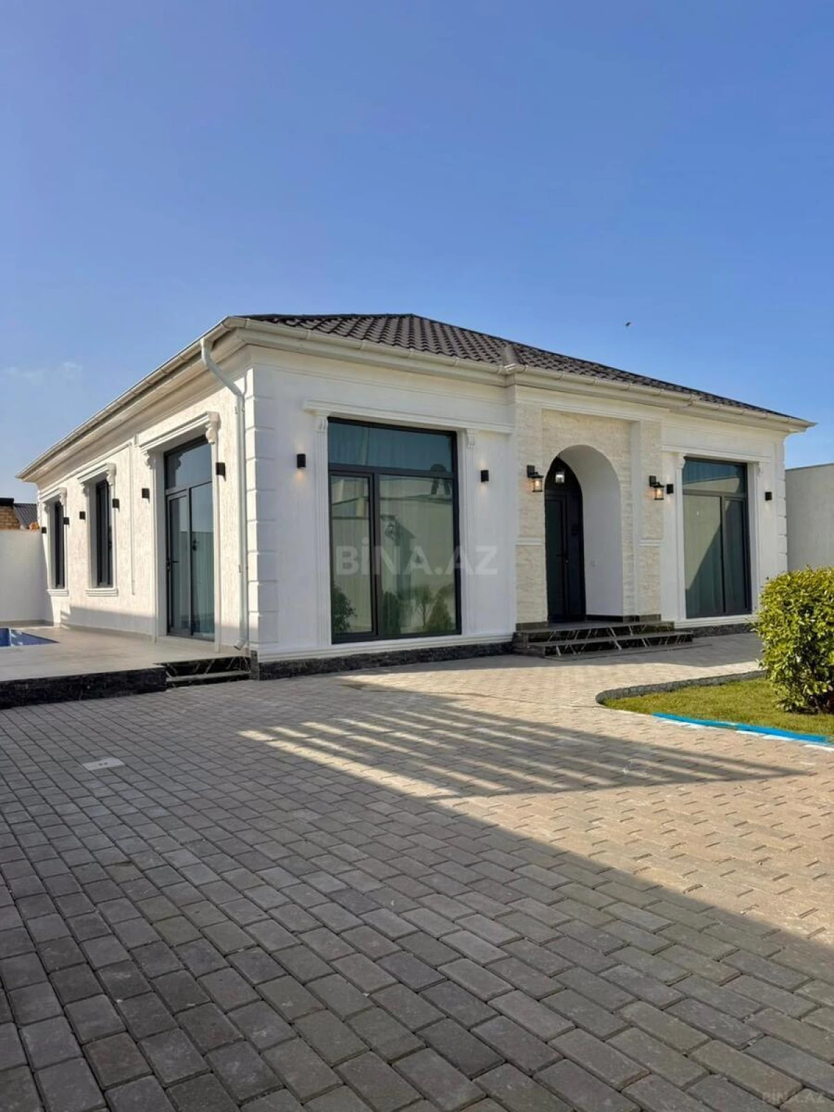Satılır 4 otaqlı həyət evi 150 m²