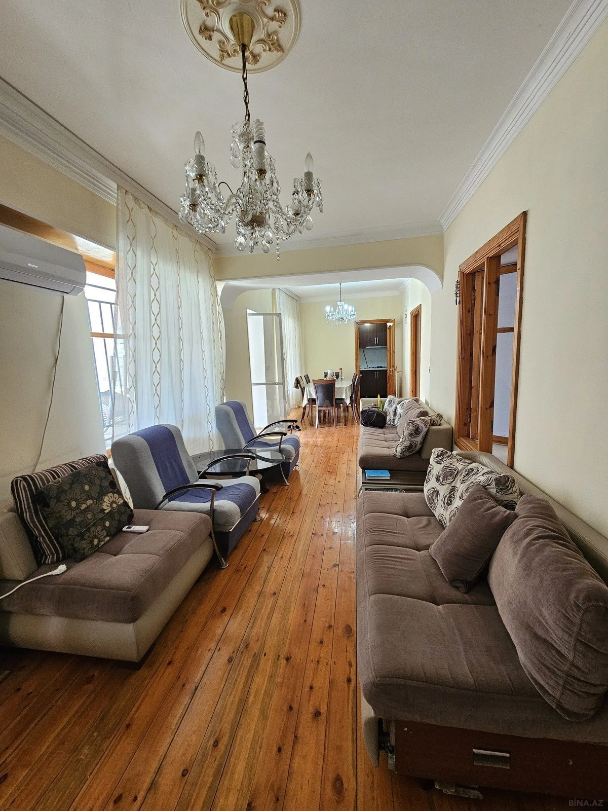 Satılır 4 otaqlı həyət evi 200 m²