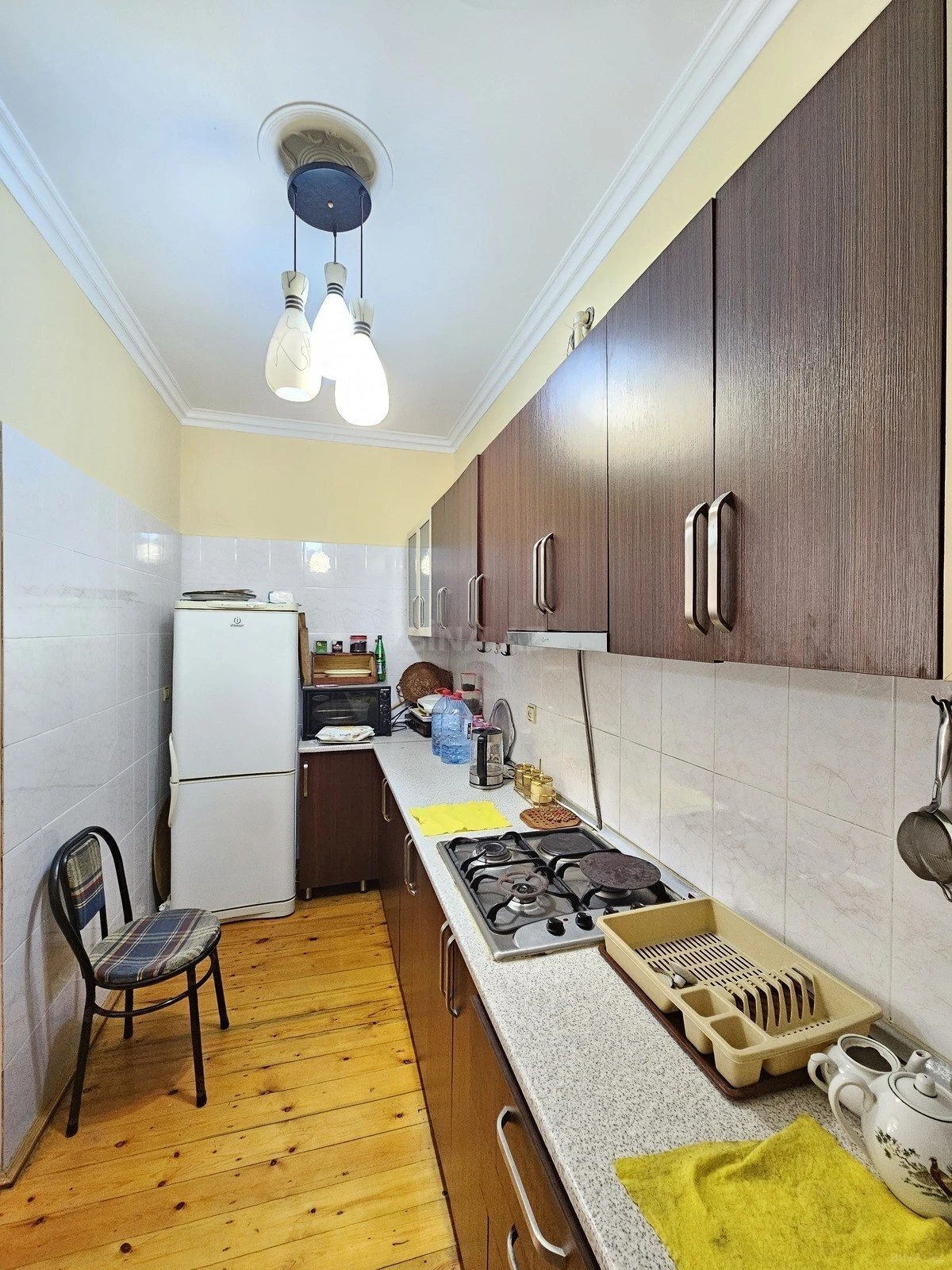Satılır 4 otaqlı həyət evi 200 m²