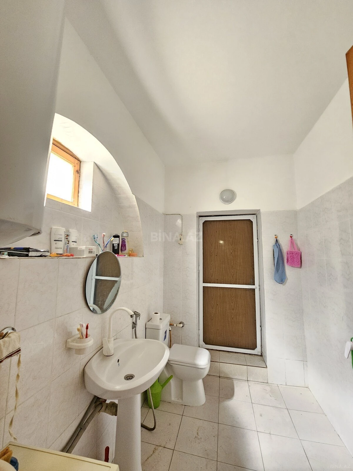 Satılır 4 otaqlı həyət evi 200 m²